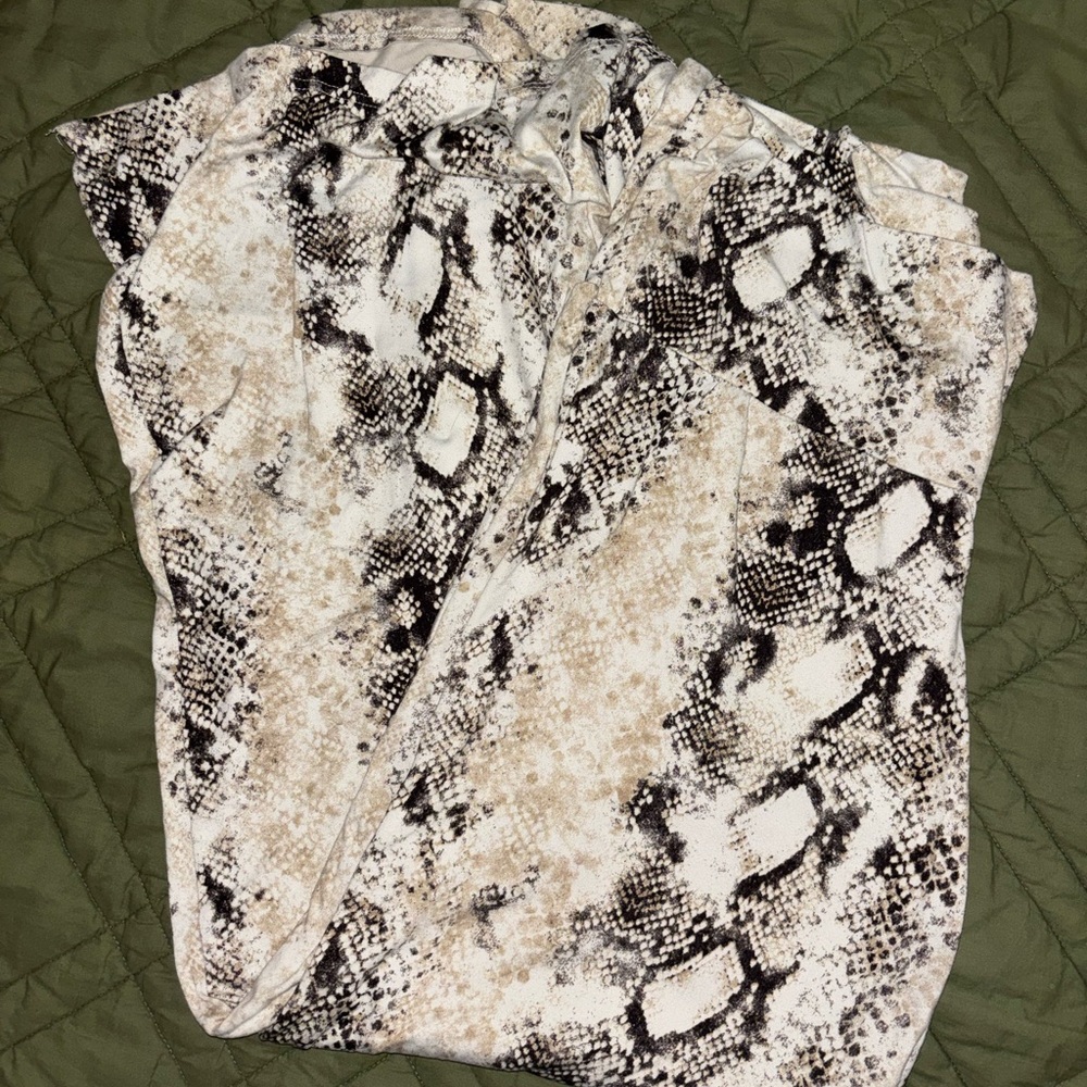 Boutique snake skin print bell bottom pants - stretchy material